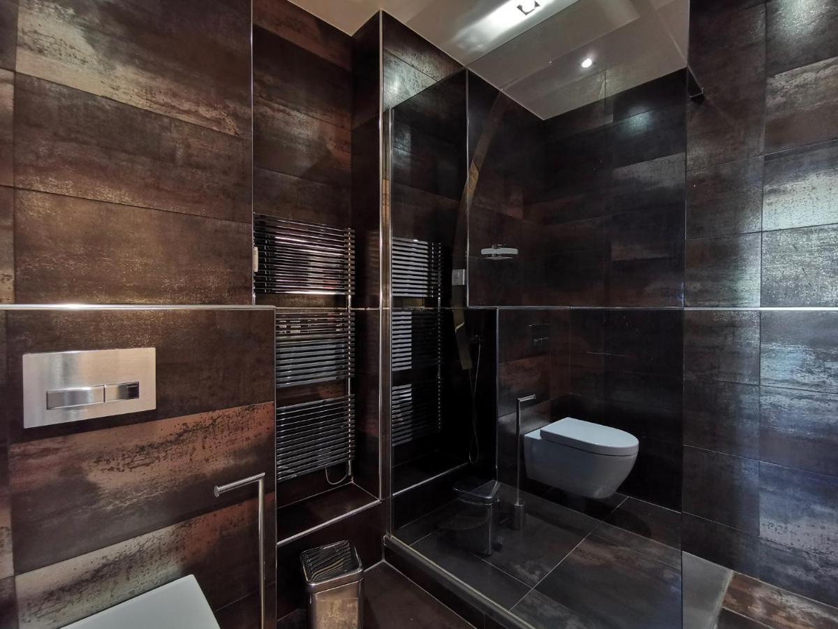 Luxury Baquis Apartment Nice Exterior photo